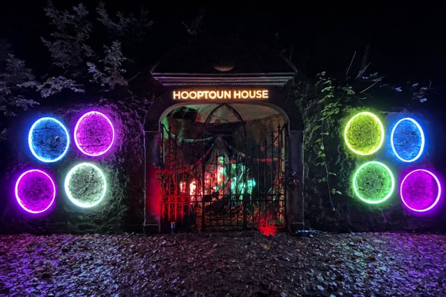 Hopetoun House grounds like you have never seen it before.