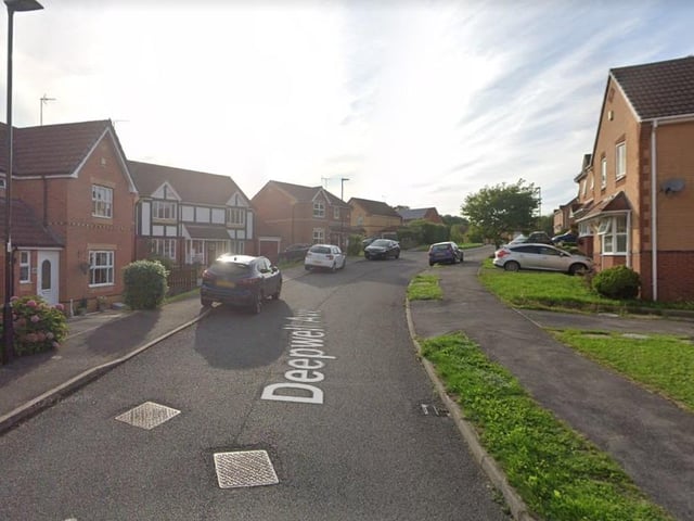 Mosborough and Halfway comes in as the 20th most expensive neighbourhood in Sheffield. On average, houses were sold in this area for £227,348.