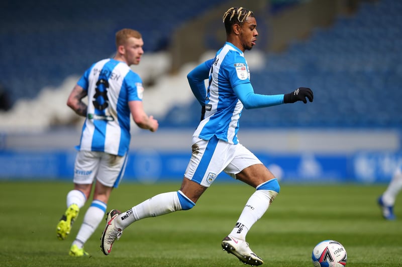 Rangers are reportedly monitoring Huddersfield’s Juninho Bacuna again as they look to strengthen their midfield. The 24-year-old has less than a year left on his deal. (GlasgowLive)