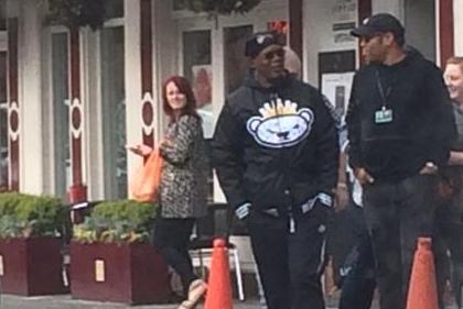 While filming in Scotland, Samuel L Jackson travelled through to Glasgow for a night out that involved Bongo’s Bingo at SWG3.