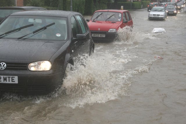 Floods on Ashgate road in 2007