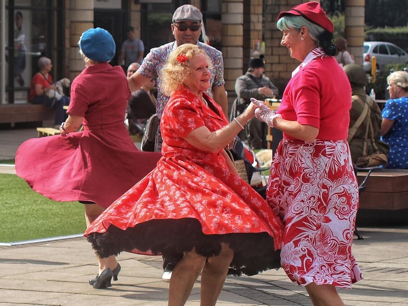 Many people came to the event in 1940s costumes.