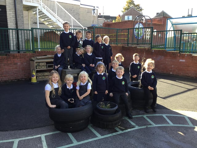 Outibridge Primary School - Class FSLT
