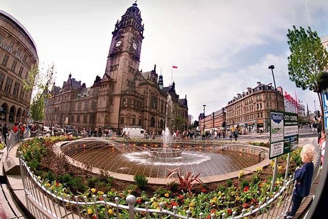 Sheffield's Goodwin Fountain in it's heyday back in 1994