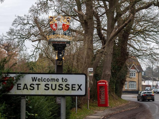Top attractions in Groombridge include Nuts 4 Climbing, an outdoor climbing course for adults, with courses available for climbers of all skill levels. Additional attractions in Groombridge include the Raptor Centre and Groombridge Place Gardens.