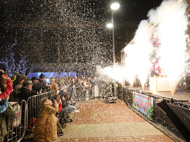 Christmas lights switch on in Palmerston Road, Southsea. Picture: Chris Moorhouse (251121-52).