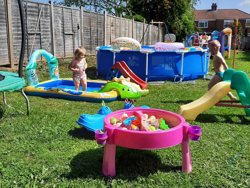 What an amazing summer garden!
