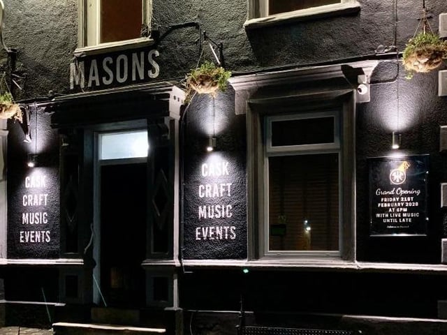 This pub has a fantastic array of beverages and a range of homemade small plates and snacks.