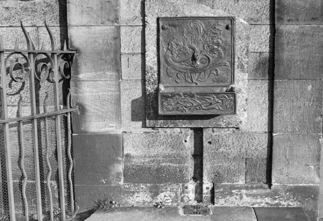 The Witches' Well, visible on the esplanade, commemorates women who were accused of witchcraft and executed between the 15th and 18th centuries.
