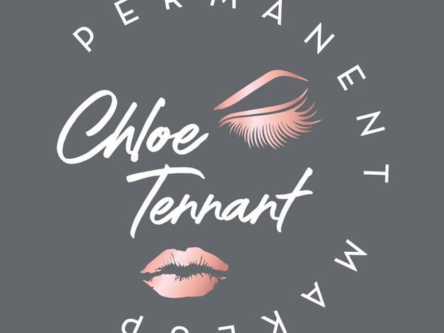 Zoe Merriman paid tribute to Chloe: "My lovely friend Chloe Tennant semi permanent makeup.
She’s done so well after having Elsie and then having to cope with the lockdown. 
She’s doing all she can to accommodate clients and nothing is too much trouble 
She’s amazing in everything she does. Xx
