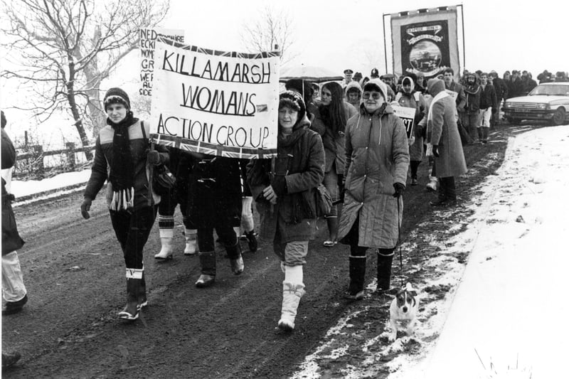 Striking miners' wives leaving High Moor Colliery, Killamarsh on March 30, 1985 on a march during the 1984/85 miners' strike. Ref no: s22860
