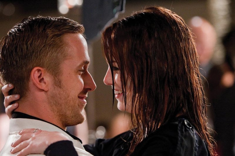 When a man's marriage ends, he searches hopelessly for love and dating and meets a smooth talking ladies man (played by Ryan Gosling) who has just met his match. Little do the two know just how small the world really is...
