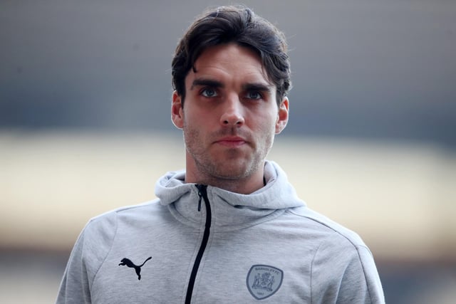 Barnsley CEO Dane Murphy has revealed he’s eager to keep Leicester City midfielder Matty James on loan from the rest of the season, but admitted that final decision will be made by the Foxes. (Club website)