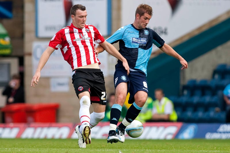 Ex-Sheffield United and Fulham midfielder Kevin McDonald is ready to return to the game following his kidney transplant in May. The 32-year-old is keen to find a new club after spending the past few months building his fitness. (The 72)