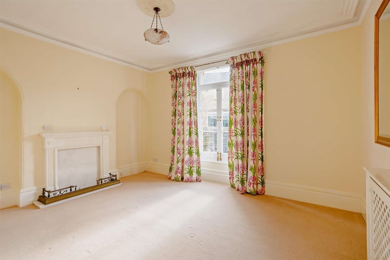 The property boasts deep skirting boards throughout.