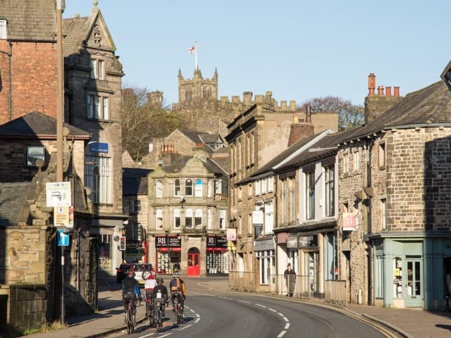 Average property price: £210,979. Average rent: £873. Monthly mortgage cost: £725. Monthly profit: £474.54.