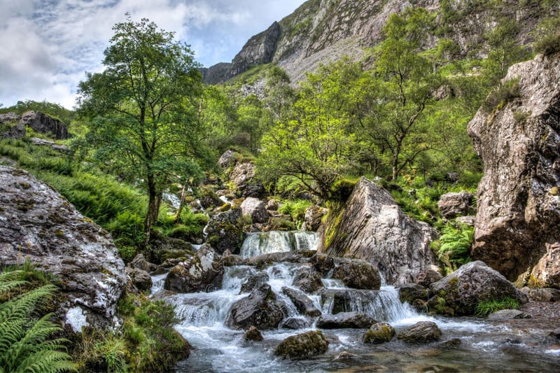 Part of the mighty Glen Coe, the lost valley of Coire Gabhail offers a 4km walk filled with incredible mountain scenery, waterfalls and wildlife.