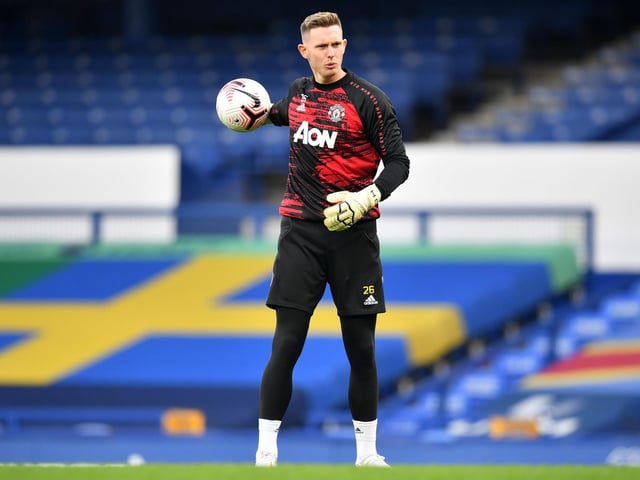 Manchester United goalkeeper Dean Henderson should make a move to Celtic for match minutes says ex-England international Danny Mills (Football Insider)