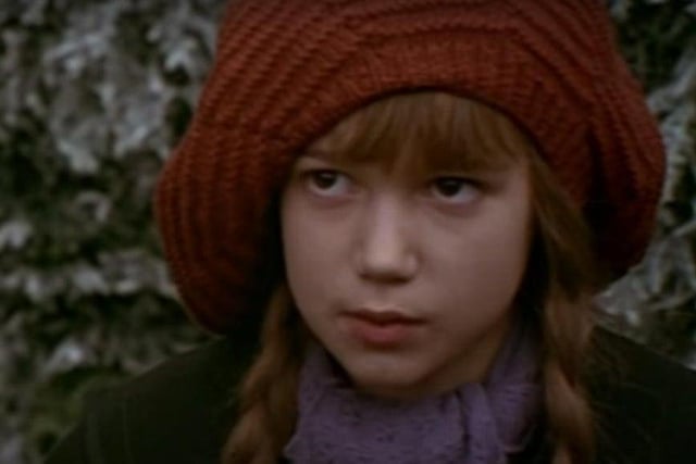 This film is based on the 1911 novel of the same name, written Frances Hodgson Burnett, and tells the story of a young orphan who is sent to live in her uncle's castle. Here, she discovers an abandoned garden, hidden away behind a locked door, but begins to bring it back to life throughout the film. Scenes were shot in Allerton Park in North Yorkshire, alongside Luton Hoo. (Photo: The Secret Garden 1993)