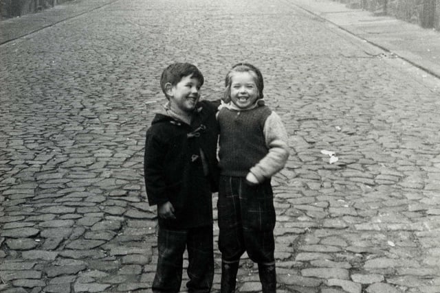 'Arthur Street Children, Edinburgh', 1966.