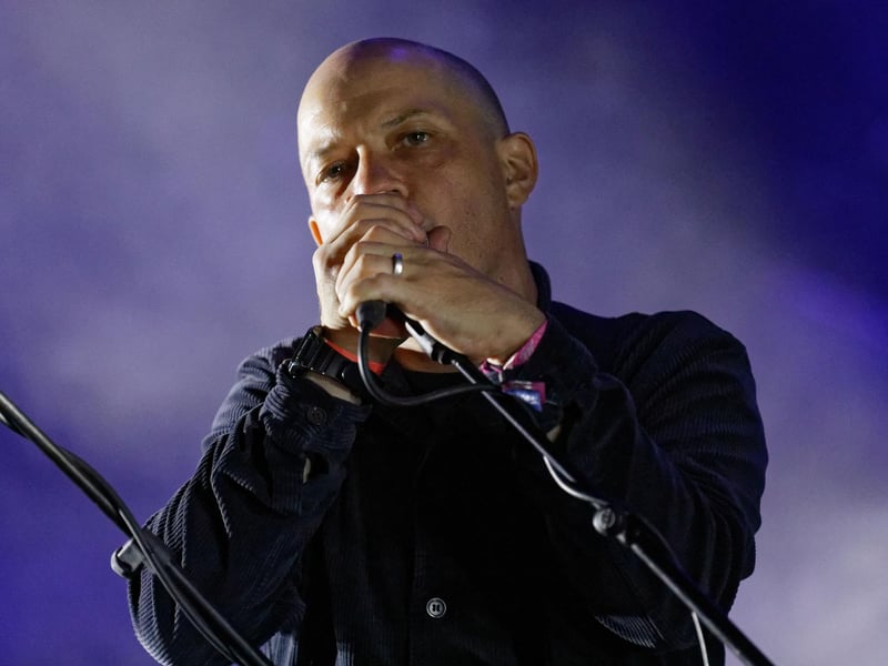 Stuart Braithwaite of Mogwai is a self-proclaimed Celtic fan.