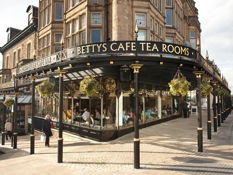 Bettys in Harrogate has a 4.6* rating from 120 reviews. An OpenTable reviewer said: “The best afternoon tea! Highlights include not just the food but the silver service, friendly and welcoming and attentive staff, relaxed yet formal atmosphere, pianist playing throughout, and complementary refills.”