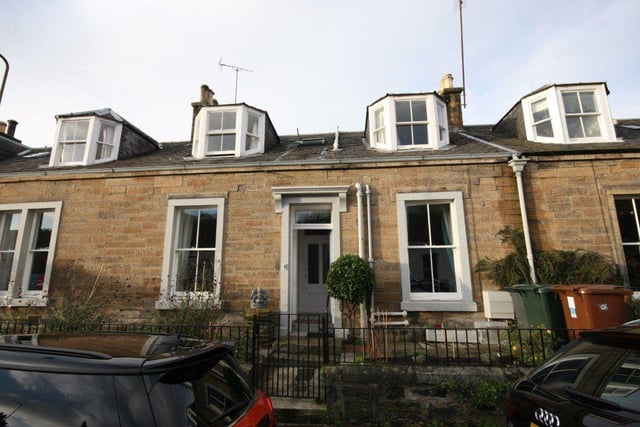 6 bed terraced house to rent - £3,000 pcm (£692 pw).
Available from Feb 8, 2021.