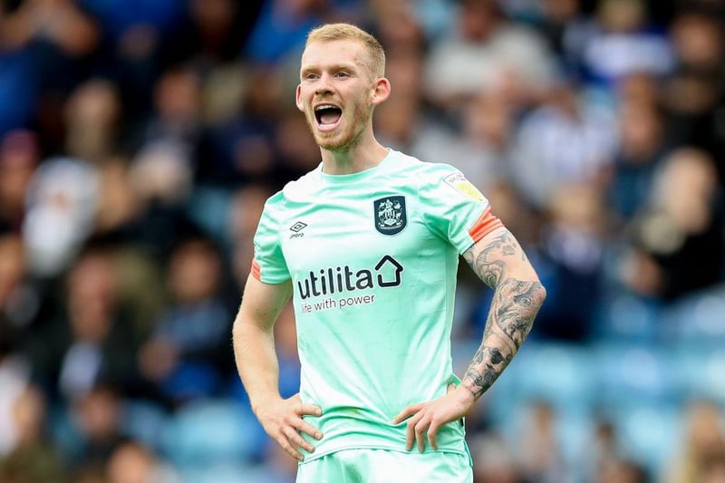 Paul Robinson believes Leeds United could sweeten their bid for Lewis O’Brien by offering Huddersfield Town a player as part of the deal. The ex-Whites stopper touted Robbie Gotts as one potential option. (MOT Leeds News)

(Photo by George Wood/Getty Images)