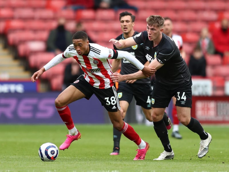 Kevin Phillips has predicted movement in Sunderland’s “priority” chase to sign Sheffield United’s Daniel Jebbison “very soon”. Doncaster Rovers and Burton Albion are also keen to take the teenager on loan. (Football Insider)