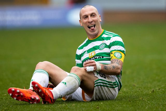 Former Rangers and Scotland boss Alex McLeish has backed Scott Brown. The Celtic captain has come in for criticism for his performances this season but McLeish reckons there hasn’t been “any lack of ability or lack of legs in guys like Scott Brown”. (Football Insider)