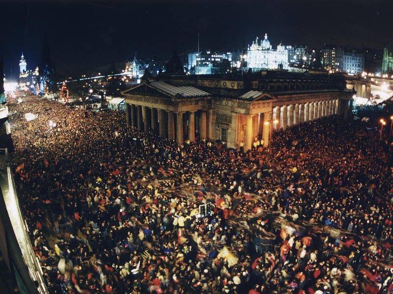 Hogmanay crowds at The Mound Edinburgh December 1996.