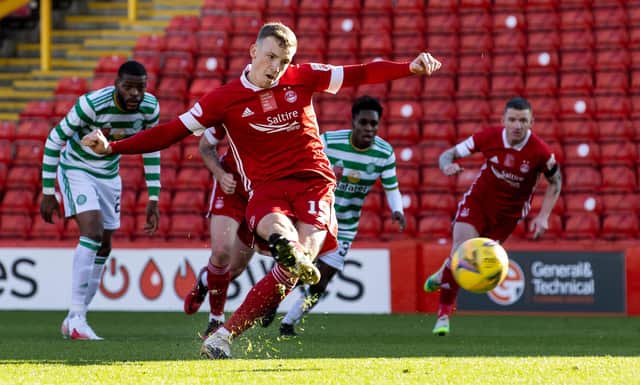Aberdeen's Lewis Ferguson scores from the spot to make it 1-0 against Celtic at Pittodrie. (Photo by Alan Harvey / SNS Group)