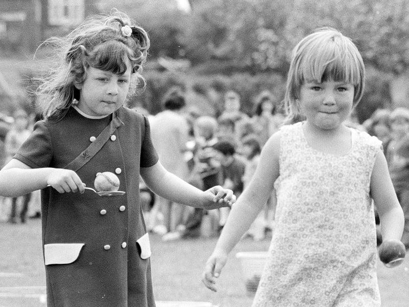 Sports day 50 years ago at Kirkby Woodhouse School