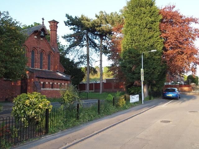 The Bestwood Village area of Nottingham, in postcode area NG6, saw property prices increase by 3.5% over the last 12 months.