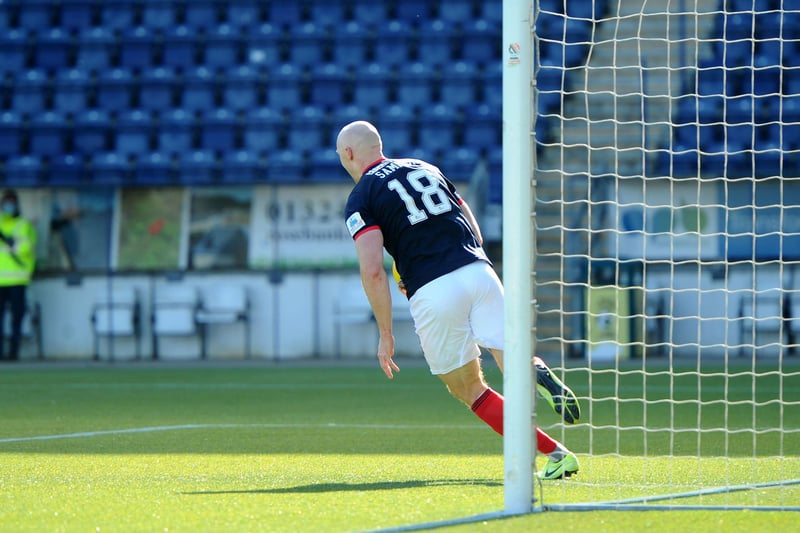 The goal secured a point for Falkirk and kept them hanging in the title race as they head to leaders Partick Thistle this Thursday at Firhill