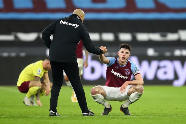 West Ham boss David Moyes has said that Chelsea and Manchester United have not contacted the Hammers about a move for midfielder Declan Rice after both clubs were linked with the England international. (Amazon)