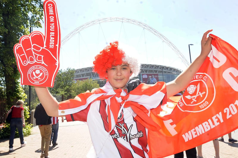 npower League 1 Play-off final, Huddersfield Town v Sheffield United. Ollie Page takes in the atmosphere at wembley as the Blades fans prepare for play-off glory