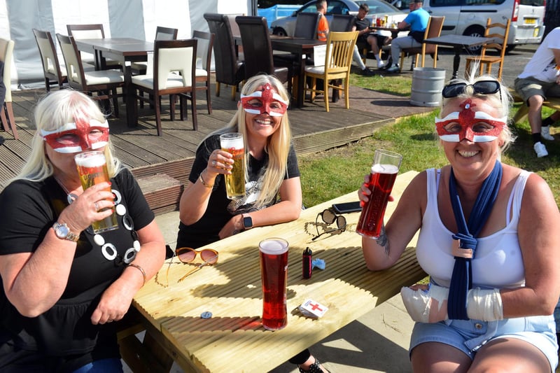 Brenda Martin, Clare Martin and Jacky enjoying St George's Day in the sun.