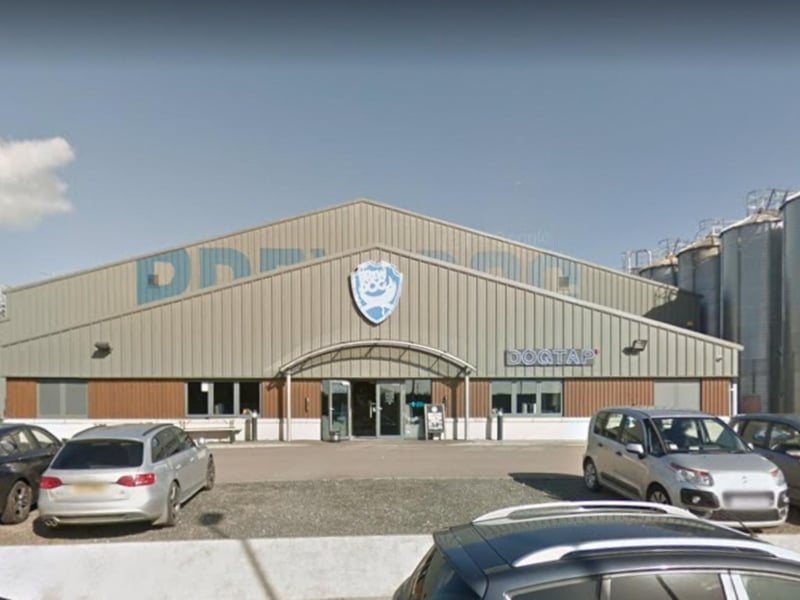Ellon's most popular tourist attraction is BrewDog's DogWalk tour, taking in the sometimes controversial company's original brewhouse and their huge new Lone Wolf distillery. Next door at the DogTap you can try a range of freshly-brewed beers.
