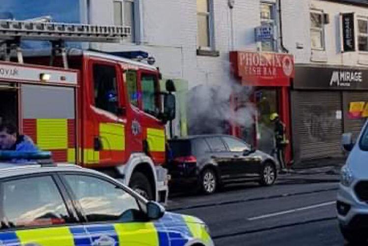 Major Sheffield road closed after fire breaks out at chip shop
