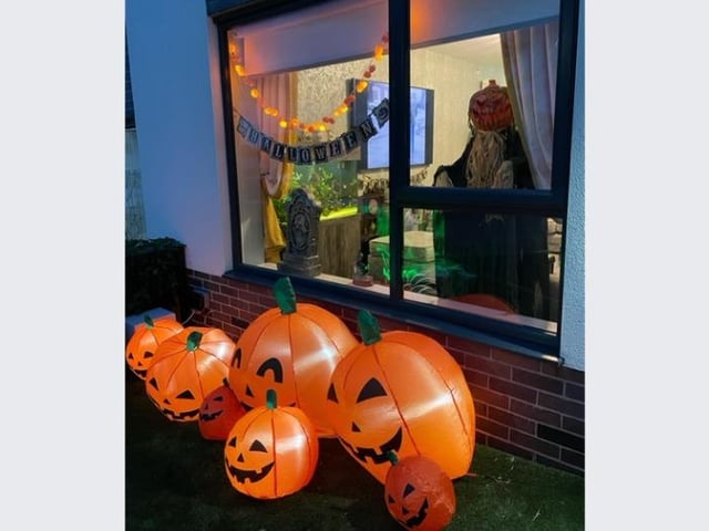 Details of the Slinn's house in Parson Cross shows the pumpkins