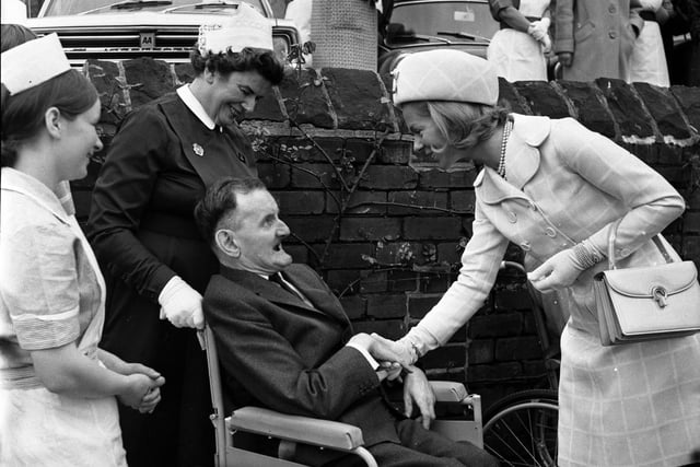 The Duchess of Kent at Nether Edge Hospital, Sheffield, meeting patients with  nursing staff - 1969