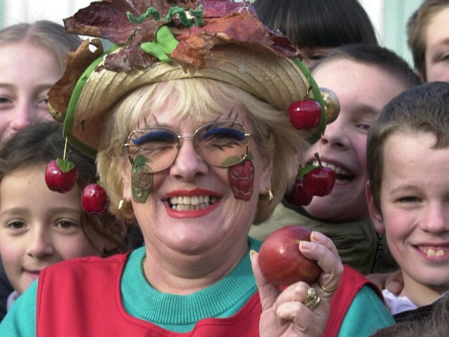 Pauline Bobson who works in the kitchen of Hexthorpe Primary School, Doncaster named the Funniest dinner lady in a national competition back in 2002