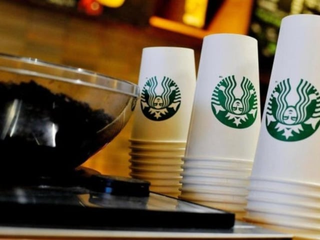 Starbucks' Meadowhall kiosk is looking for a barista who will provide customers with the Starbucks Experience with their prompt service, quality beverages and products, and maintaining a clean and comfortable store environment.