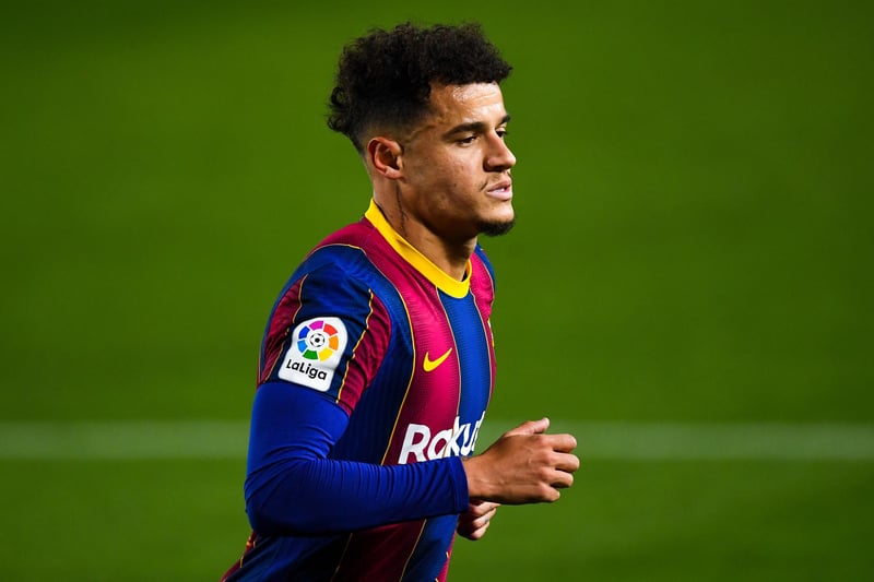 Arsenal have been named firm favourites to sign Barcelona attacker Phillipe Coutinho, amid suggestions he could leave the club as part of a swap deal with Pierre-Emerick Aubameyang. The Brazilain ace joined Barca from Liverpool for a staggering £142m. (SkyBet)