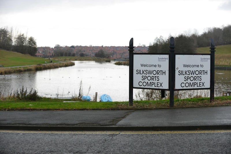 Situated right next to Silksworth Sports Complex, the lakes offer a great walk for dog owners. Remember to keep dogs on a lead around the lakes due to the possibility of nesting swans.