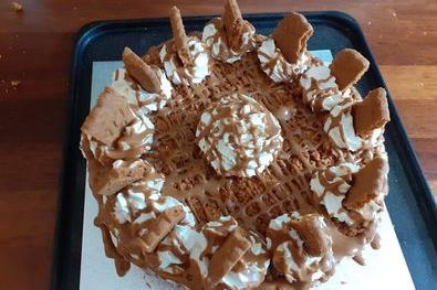 As soon in our header photo, this Bischoff brownie is just perfect from Tina.