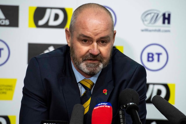 Steve Clarke will be in attendance at Hampden Park for the Hearts v Hibs Scottish Cup semi final on Saturday as the runs the rue over a number of players. The Scotland boss is keen on seeing five in action, four of which are from the Premiership team, plus Craig Gordon for Robbie Neilson's men. (Evening News)