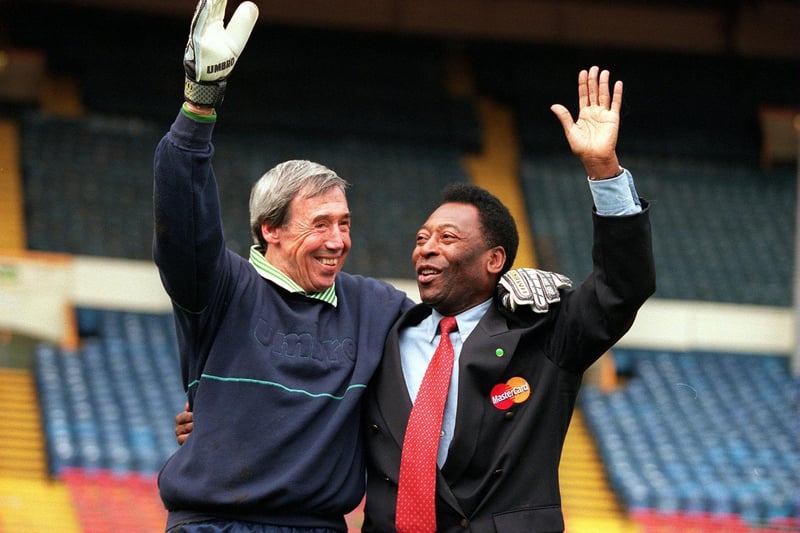 Gordon Banks, seen here with fellow football legend Pele, was of course the goalkeeper for the World Cup-winning England team in 1966