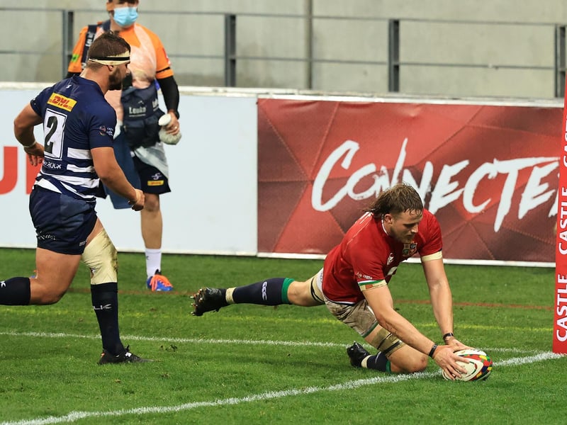 Top-drawer shift from the England forward, who helped himself to a try during a first half where he made 10 out of 10 tackles. 7/10